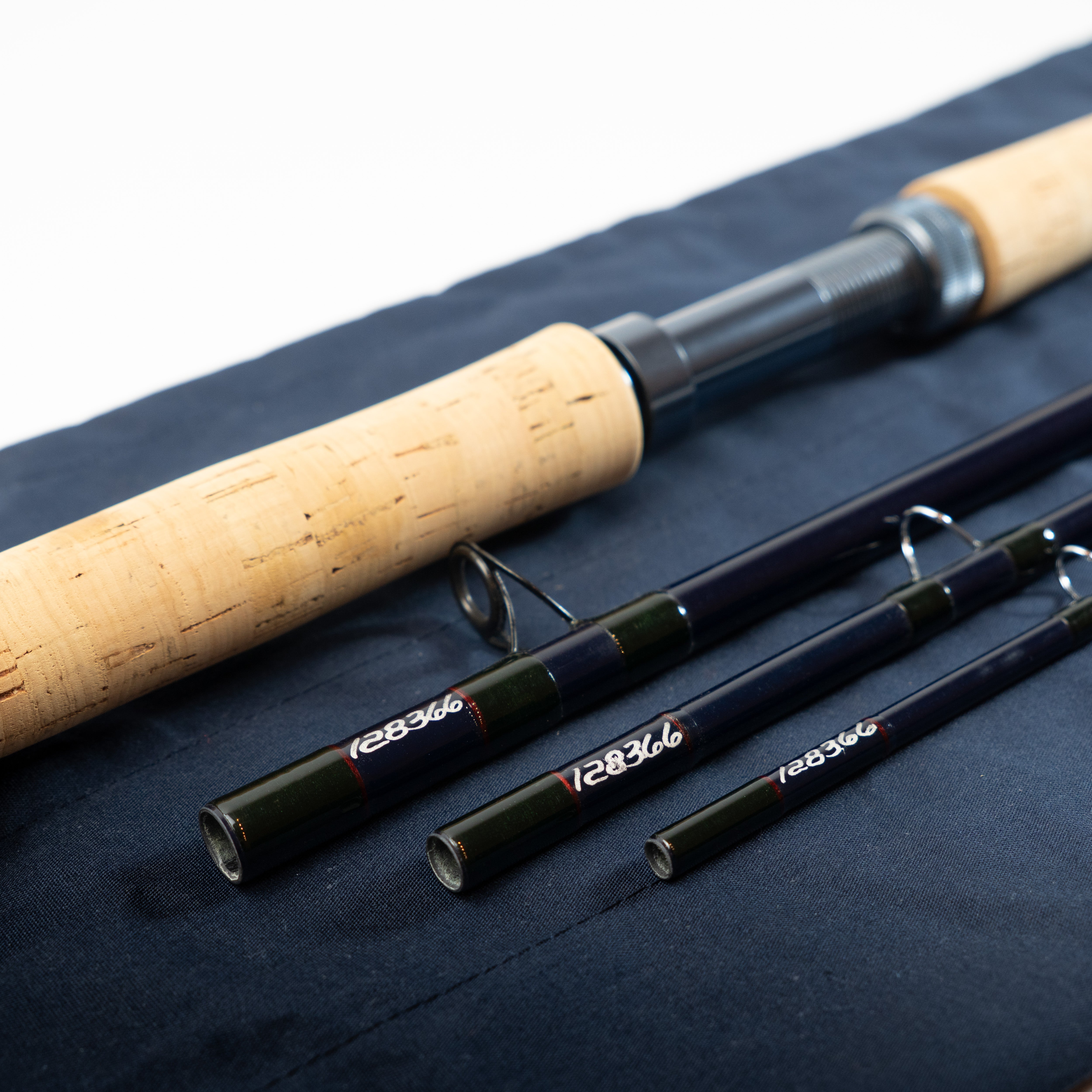 Thomas & Thomas DH 12' 8wt 4-piece