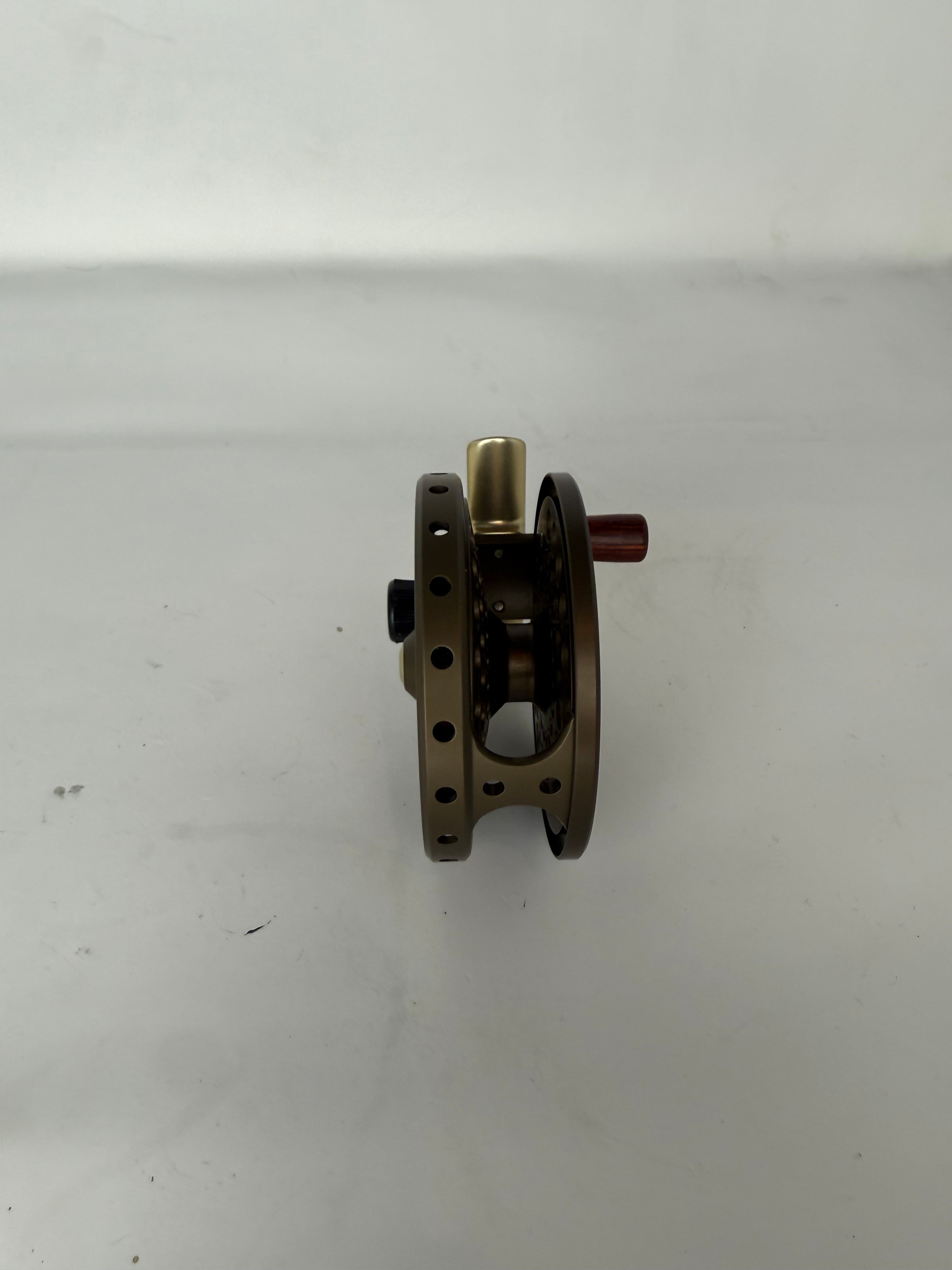 Used Orvis CFO 2 Reel Bronze