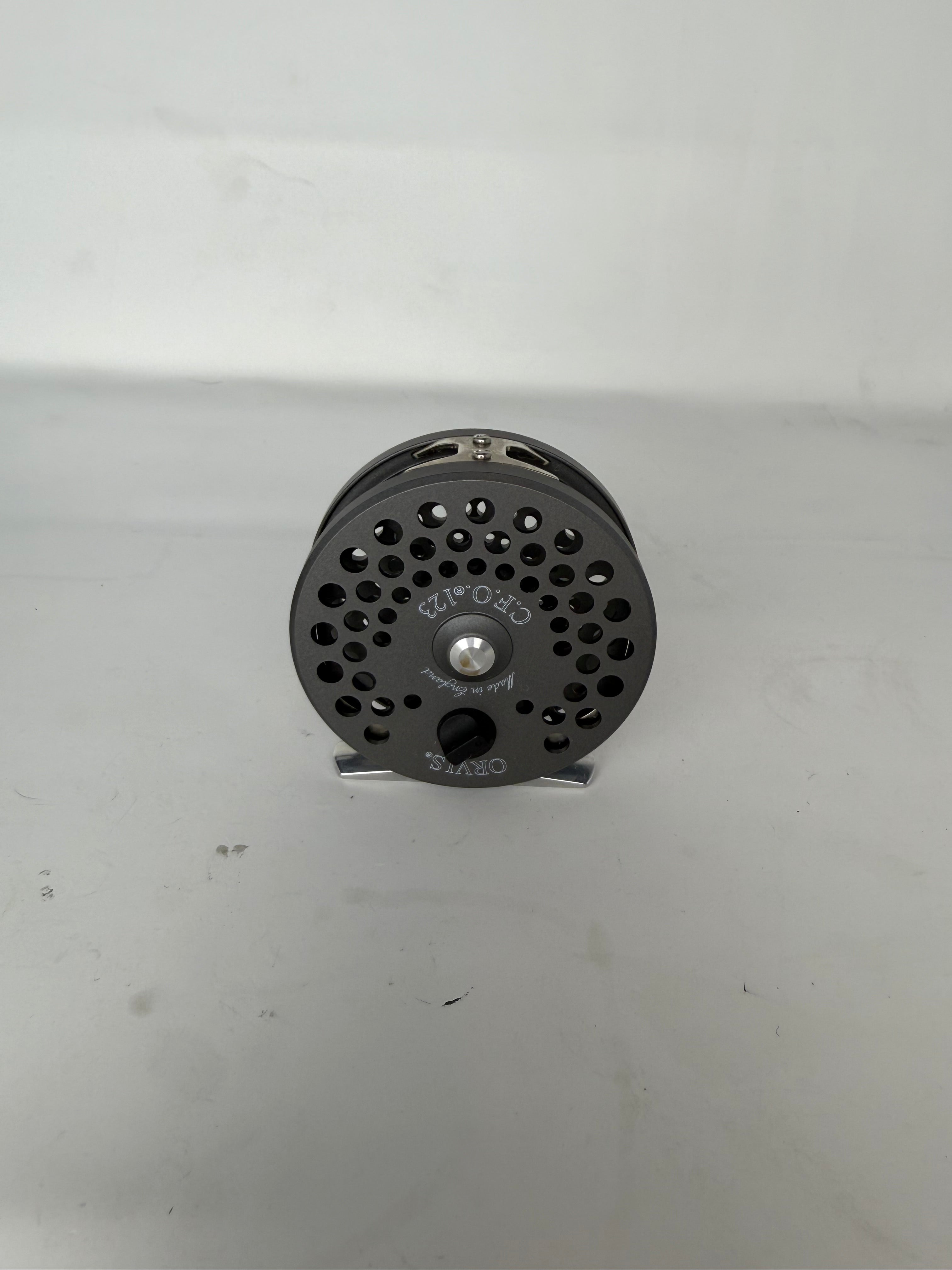 Used Orvis CFO 1-2-3 Reel Silver