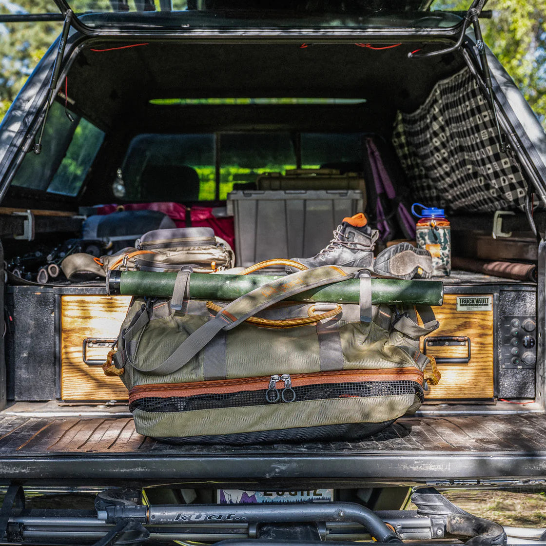 Fishpond Cimarron Wader/Duffel Bag