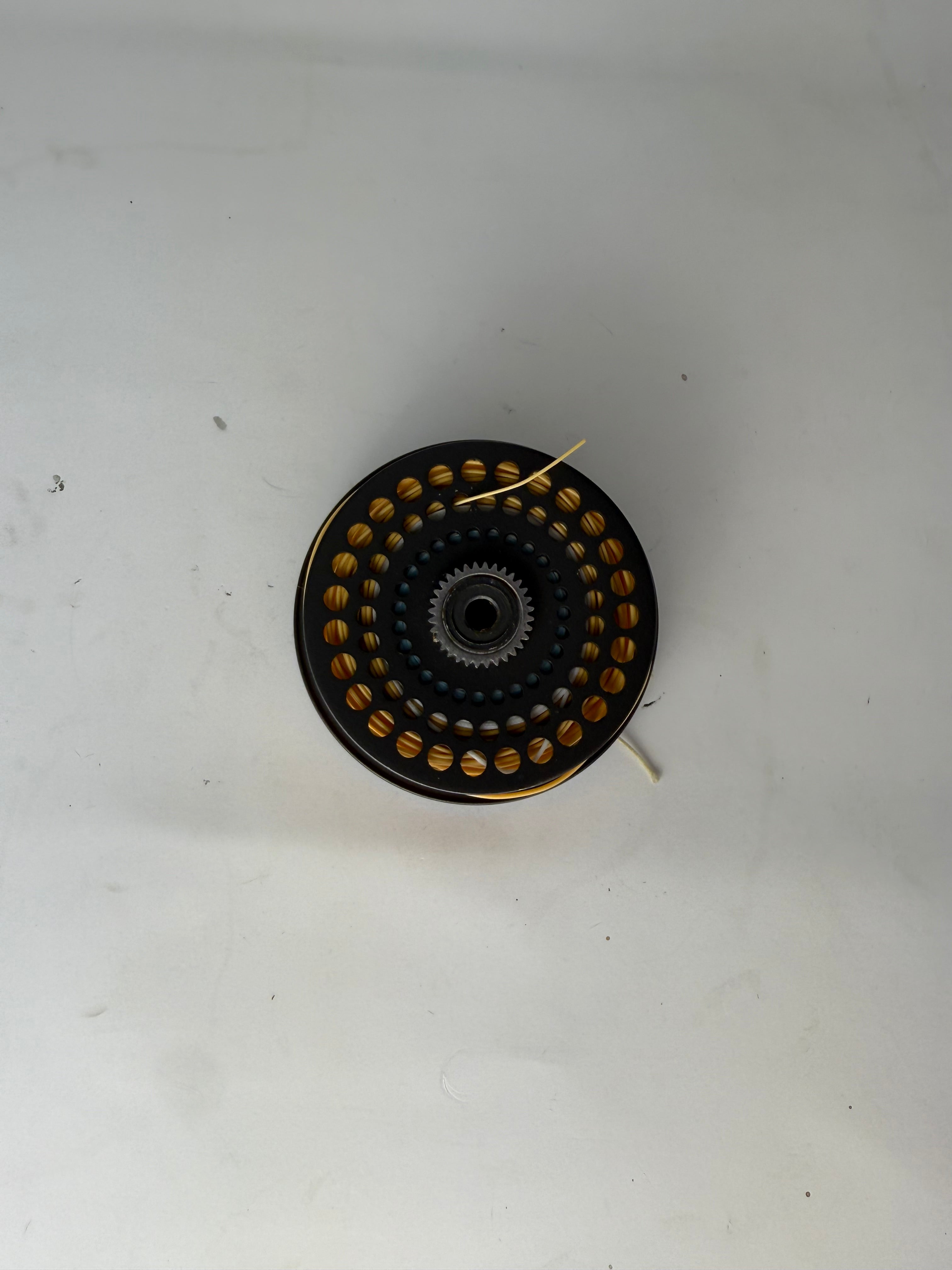 Used Orvis CFO 4 Spool Grey