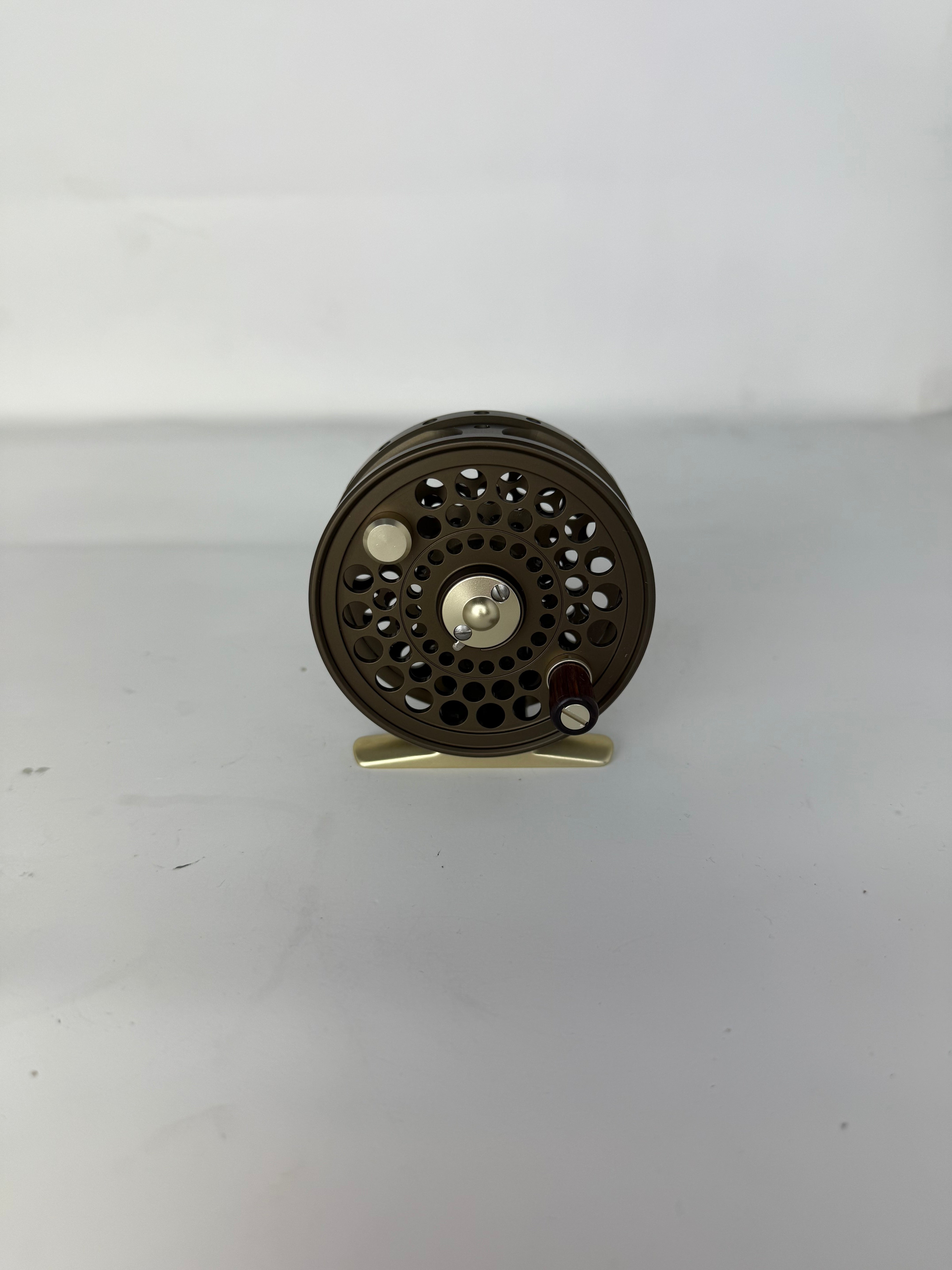 Used Orvis CFO 2 Reel Bronze